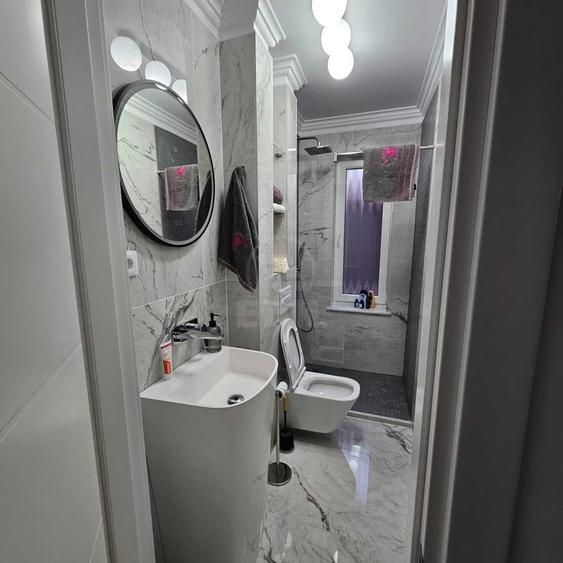 Duplex cu 4 camere cu Canalizare în Florești