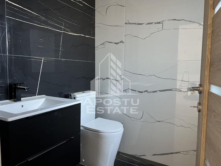 Casă individuală cu 4 camere cu Canalizare în Beregsău Mare