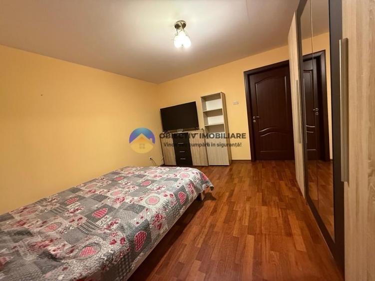 Casă cu 4 camere cu Teren 8807 Mp în Gura Văii
