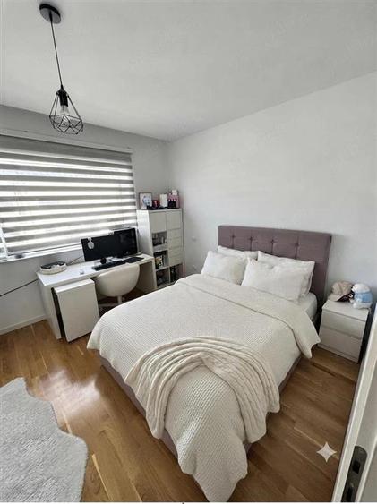 Casă cu 4 camere cu Teren 120 Mp în Pipera