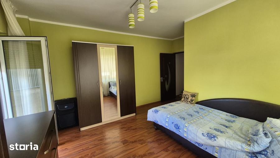 Apartament cu 2 camere decomandat în Orașul Vechi