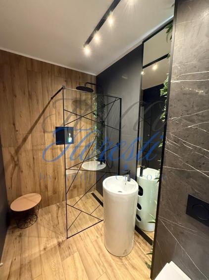 Apartament cu 2 camere decomandat, mobilat în Calea Turzii