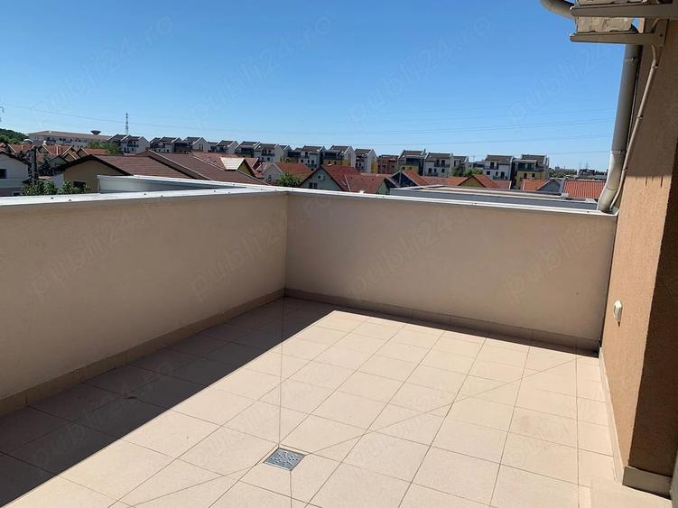 Apartament cu 2 camere decomandat în Dumbrăvița