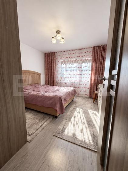 Apartament cu 3 camere semidecomandat, mobilat în Împăratul Traian