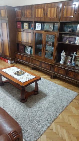 Apartament cu 3 camere decomandat în Câlnic