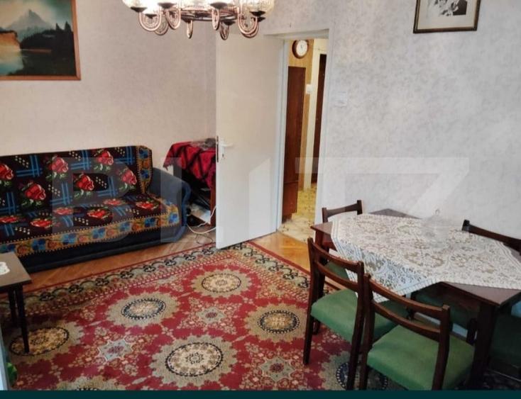 Apartament cu 4 camere decomandat, mobilat în Tudor