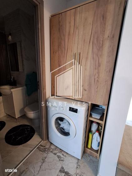 Apartament cu 3 camere semidecomandat în Micro 17