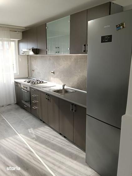 Apartament cu 3 camere în Trei Stejari