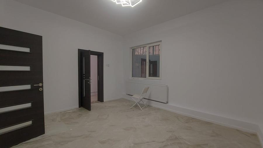 Piata Matache, Berzei, casa singur curte - 17