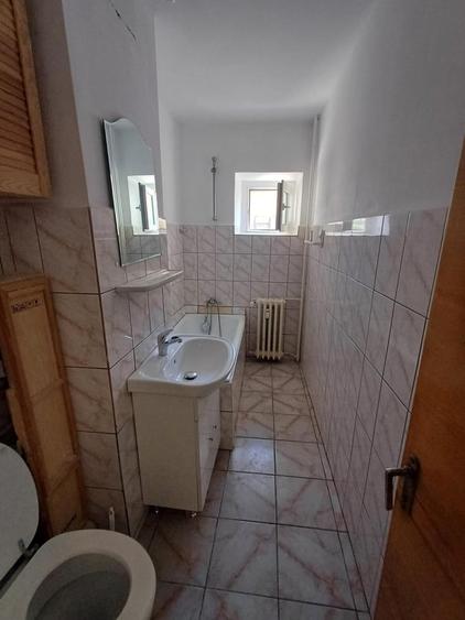 Garsonieră decomandată în Sebastian