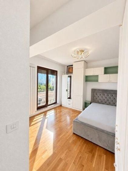 Apartament cu 3 camere decomandat, mobilat în Aviației