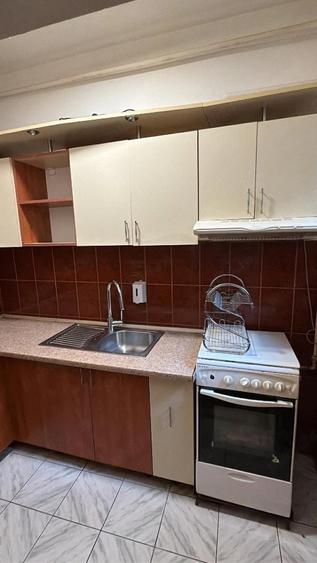 Casă cu 3 camere cu Teren 900 Mp în Elisabetin