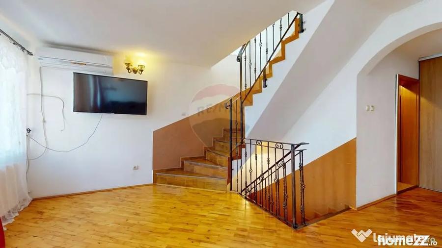 Casa individuala de vanzare | P+E+M | Central | Cristian - 14