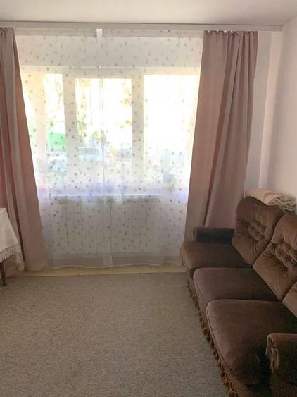 Apartament cu 2 camere semidecomandat în Tătărași