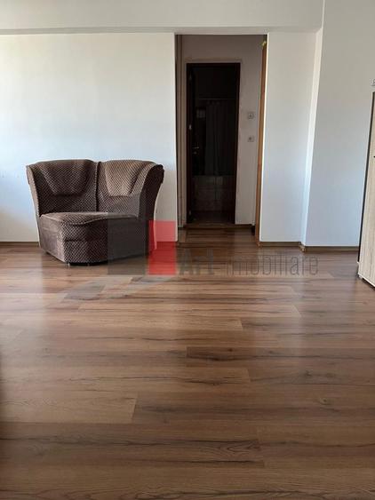 Apartament cu 2 camere semidecomandat în Drumul Taberei