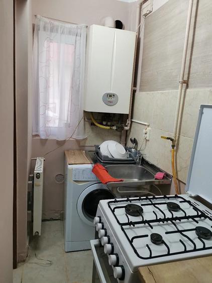 Garsonieră semidecomandată în Central