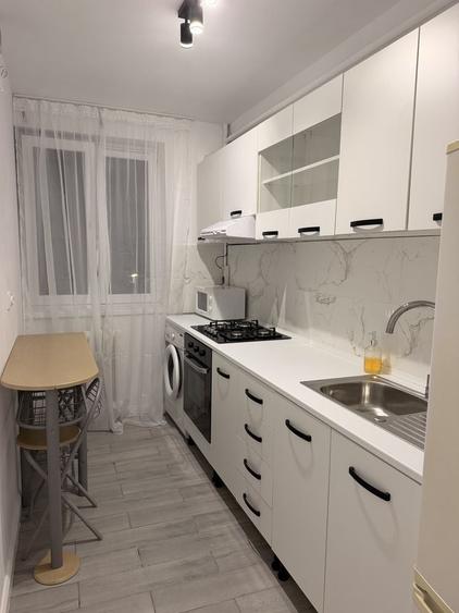 Apartament 2 camere de inchiriat sector 4 Berceni ( Aparatori , Obregia , Emil Racovita , Nitu Vasile , Brancoveanu ) - 2