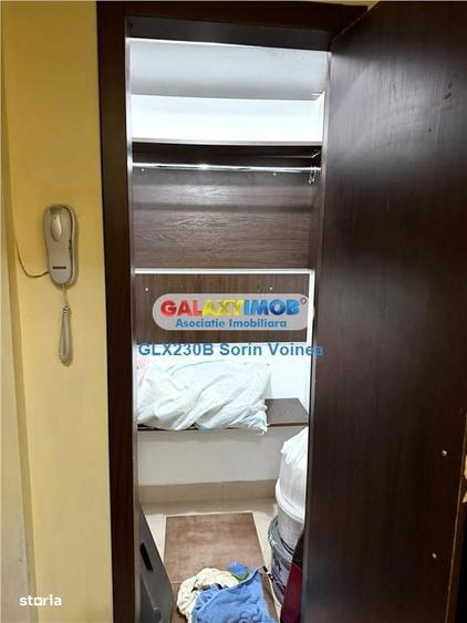 Apartament cu 3 camere semidecomandat, mobilat în Drumul Taberei