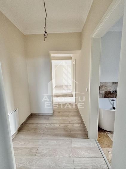 Apartament cu 2 camere semidecomandat în Giroc