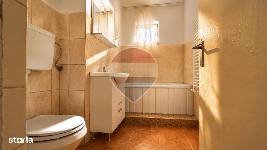 Apartament cu 3 camere decomandat în Barna