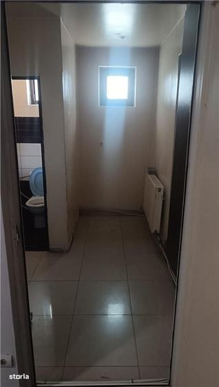 Spațiu comercial, de 78 mp, în Central