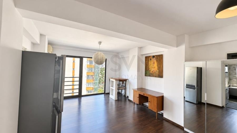 Apartament cu 2 camere semidecomandat, mobilat în Unirii