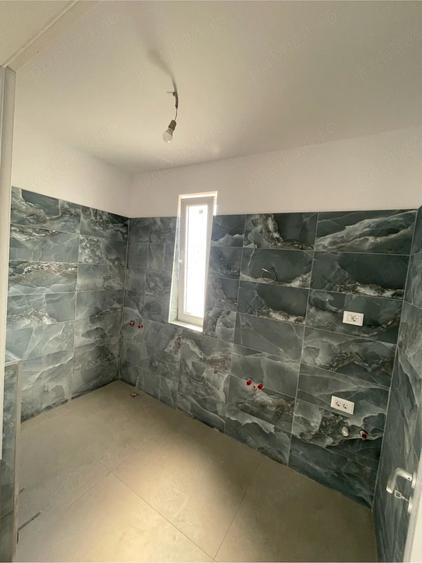 Casă cu Teren 300 Mp în Dumbrăvița