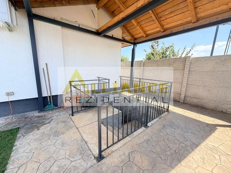 Casă individuală cu 5 camere cu Canalizare în Berceni