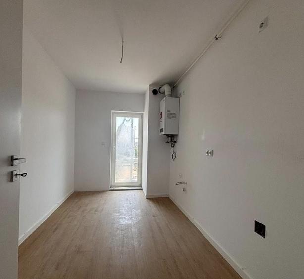 Apartament cu 2 camere decomandat în Tudor