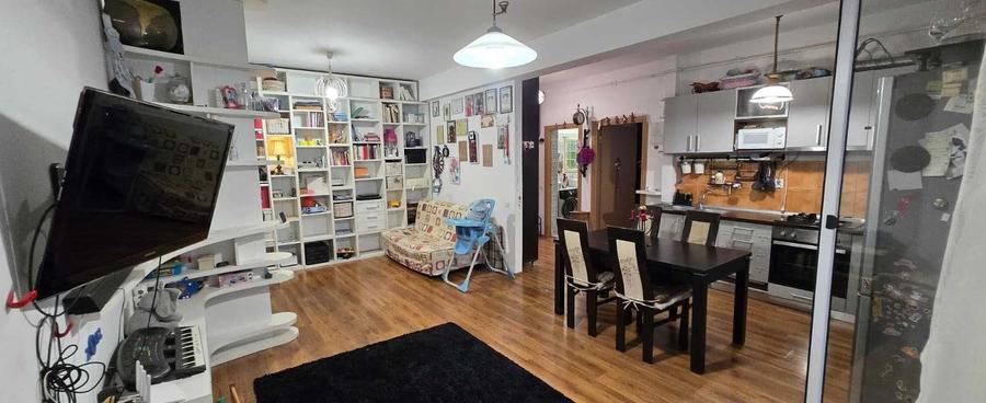Apartament cu 2 camere decomandat în Florești