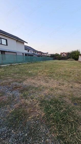 URGENT teren intravilan in Dumbravita, la 3 minute de Primarie (zona Mures- Ion Creanga) - 1