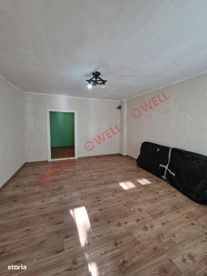 Casă cu 3 camere în Mateiaș