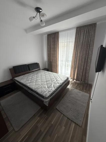 Apartament cu 2 camere decomandat în Politehnica