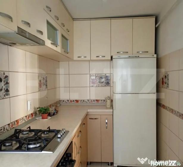 Apartament cu 3 camere decomandat în George Enescu