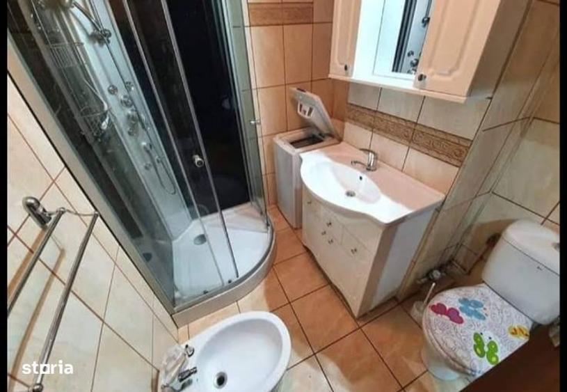 Apartament cu 2 camere, mobilat în Cug