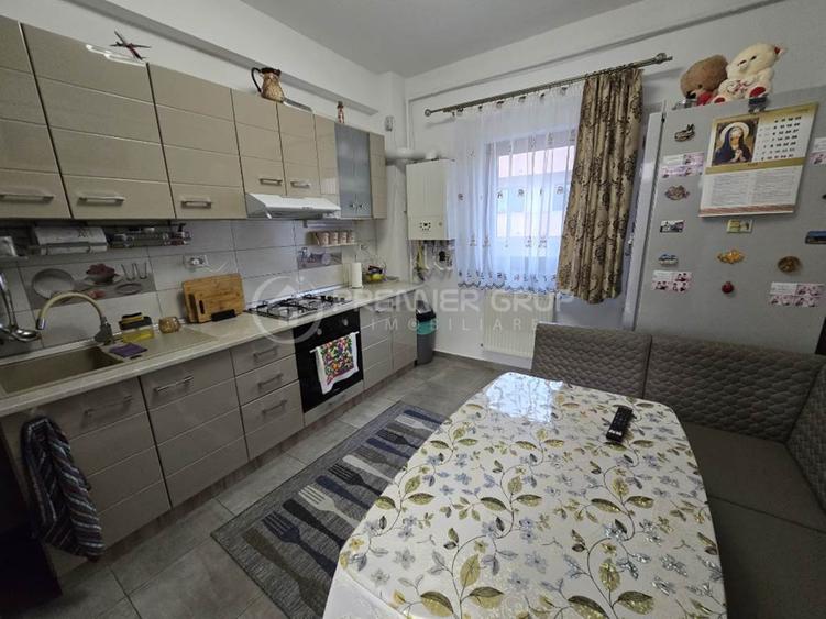 Apartament cu 2 camere decomandat în Lunca Cetățuii
