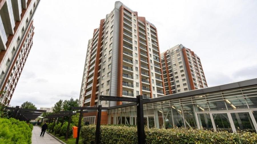 Apartament cu 3 camere decomandat, mobilat în Dristor