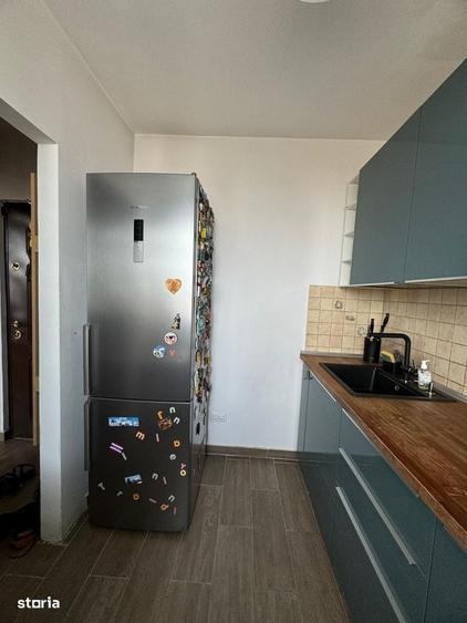 Apartament cu 2 camere semidecomandat în 1 Mai