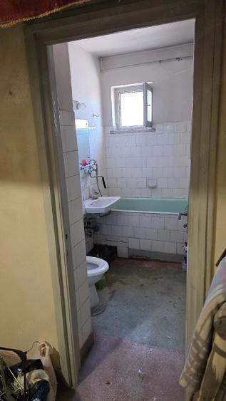 Apartament cu 2 camere semidecomandat în Ultracentral