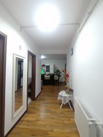 Garsonieră decomandată în Florești