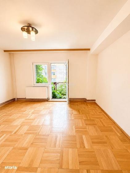 Apartament cu 4 camere în Scriitorilor