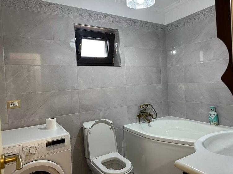 Casă cu 4 camere în Ultracentral