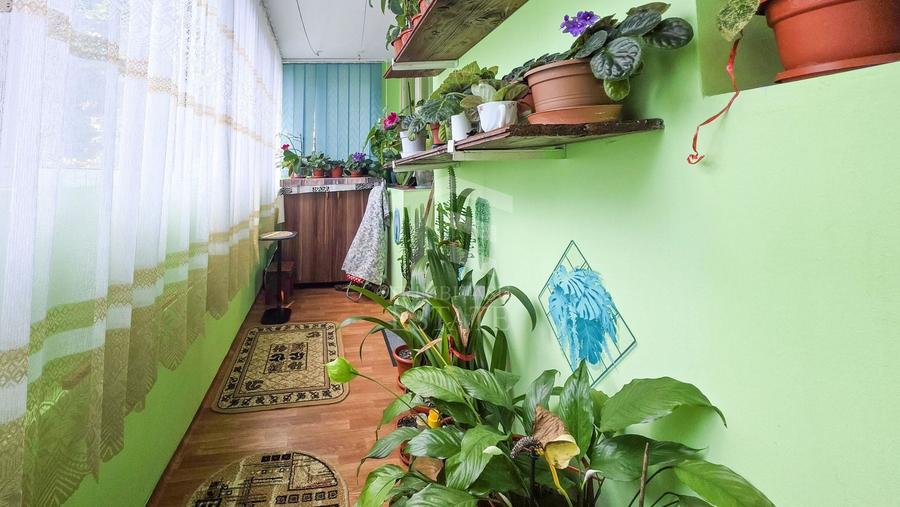 Apartament cu 2 camere semidecomandat, mobilat în Berceni