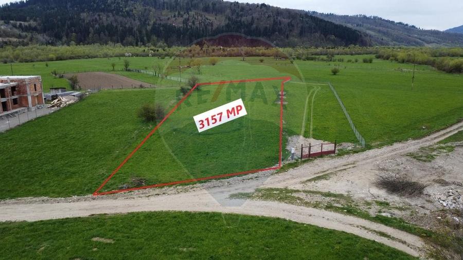 Teren agricol extravilan de 3157 mp, în Exterior Est