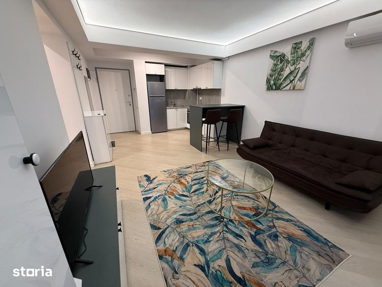 Apartament cu 2 camere, mobilat în Central