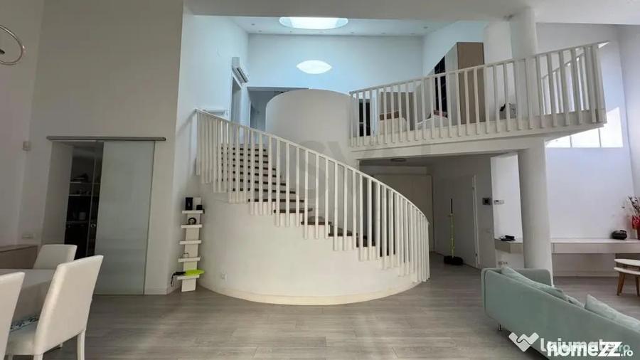 Casă cu 6 camere cu Teren 572 Mp în Băneasa