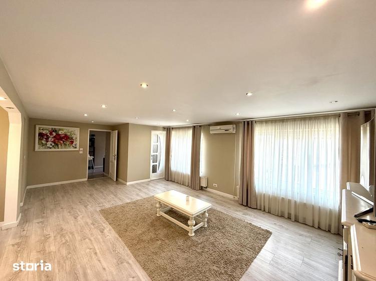Spațiu comercial, de 110 mp, în Central