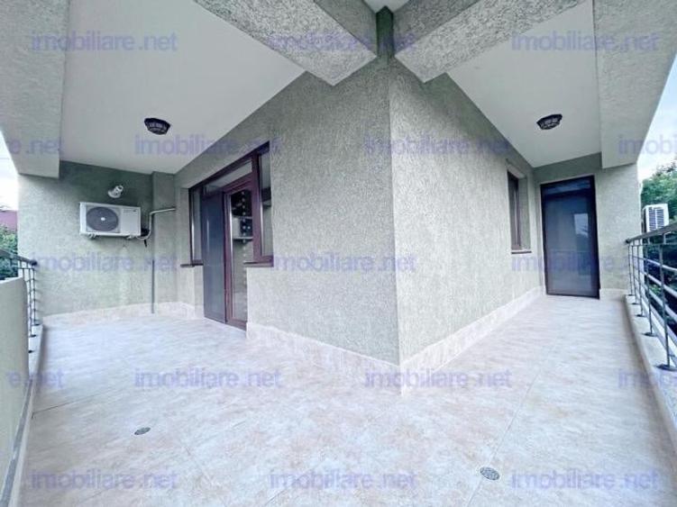 Apartament cu 3 camere decomandat, mobilat în Băneasa