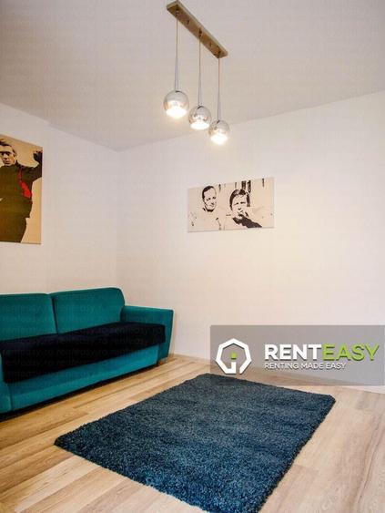 Apartament cu 2 camere nedecomandat în Podul de Fier