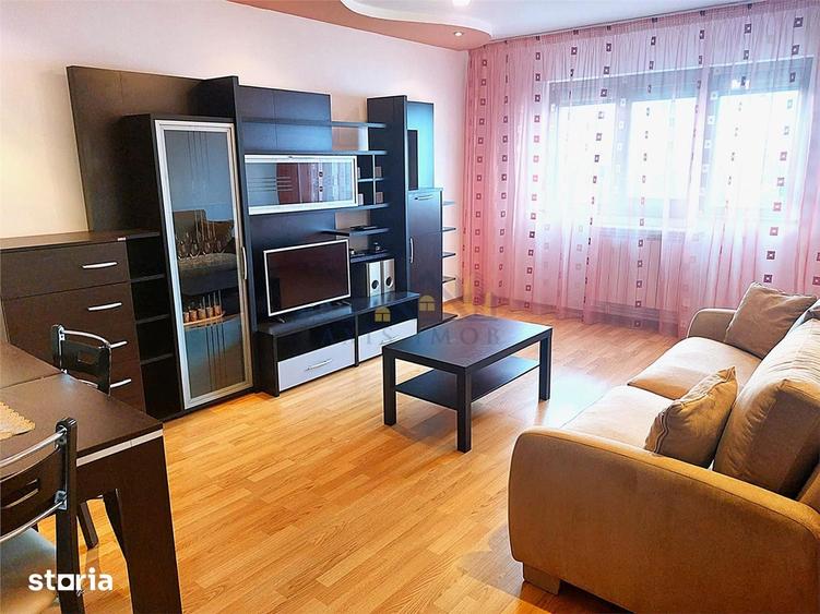 Apartament cu 2 camere decomandat în Unirii Sud